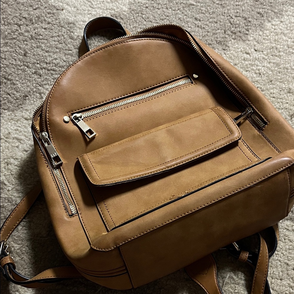 Tan Leather Gap Backpack